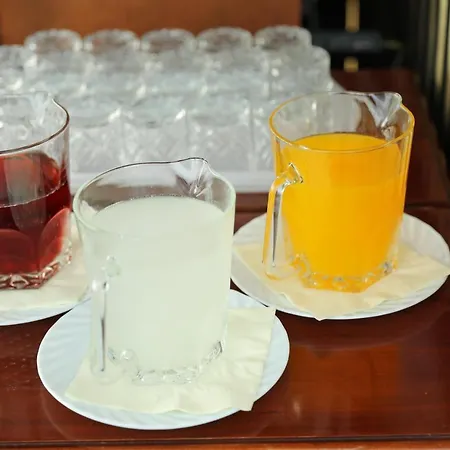 Szálloda Hotel Ten Constanta 4*